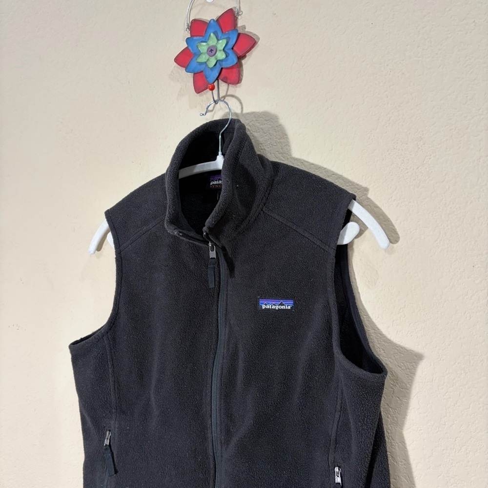 Vintage Patagonia Synchilla Fleece Vest Womans Sz M Outdoor Hiking Camping Comfy - Picture 2 of 9